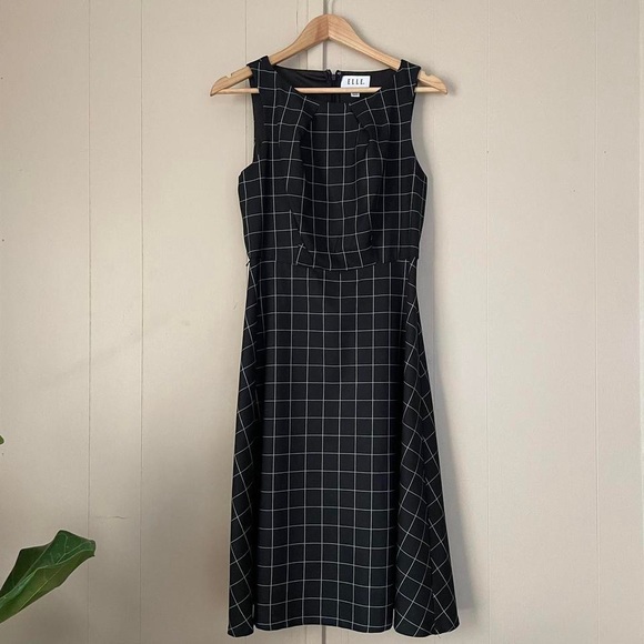 Midi Cubic Pattern Printed Sleeveless Dress Size 6 - Picture 4 of 4